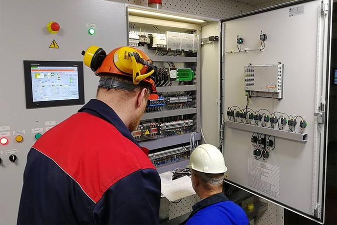 Инспектор КИПиА